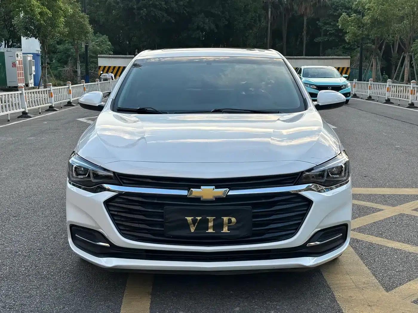 Chevrolet Cruze 2022 320 Automatic Enjoy Sunroof Edition — миниатюра 2