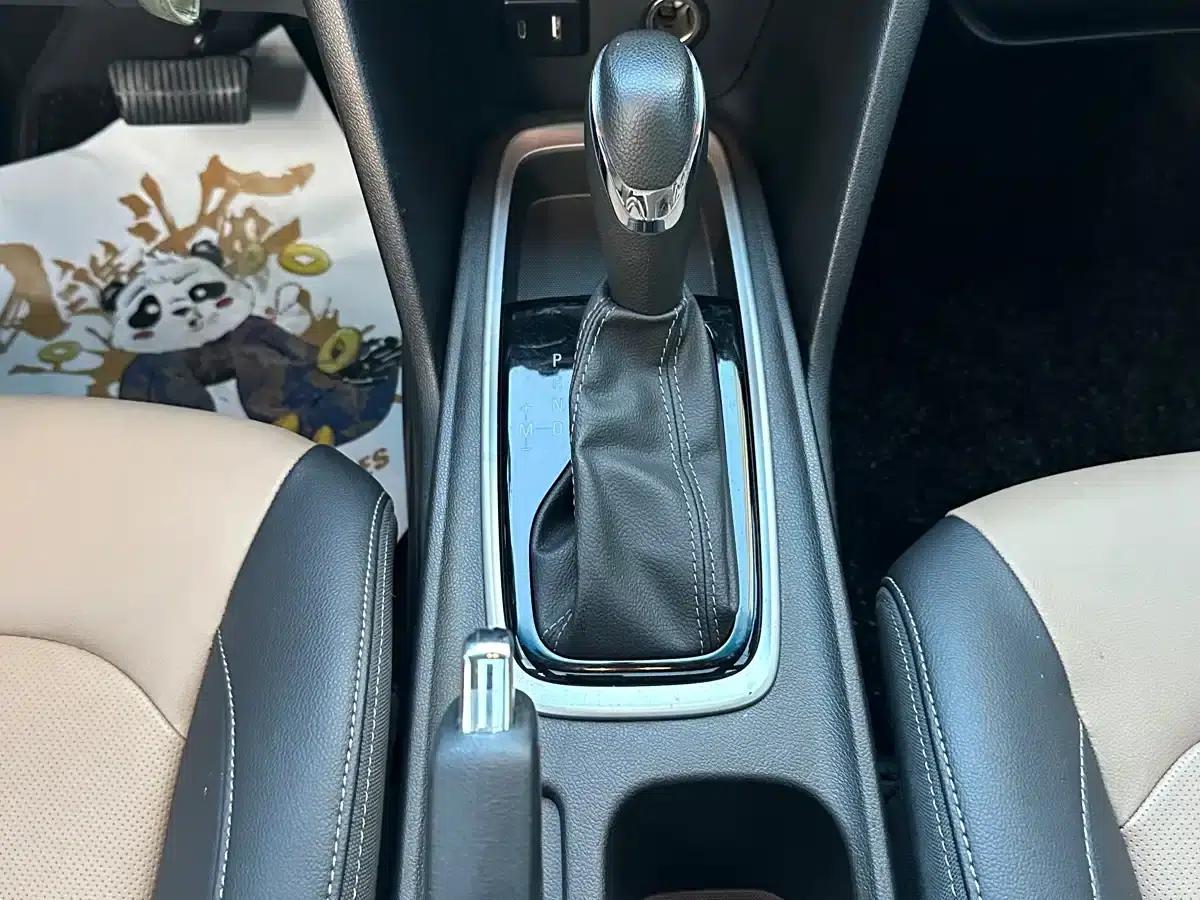 Chevrolet Cruze 2022 320 Automatic Enjoy Sunroof Edition — миниатюра 16