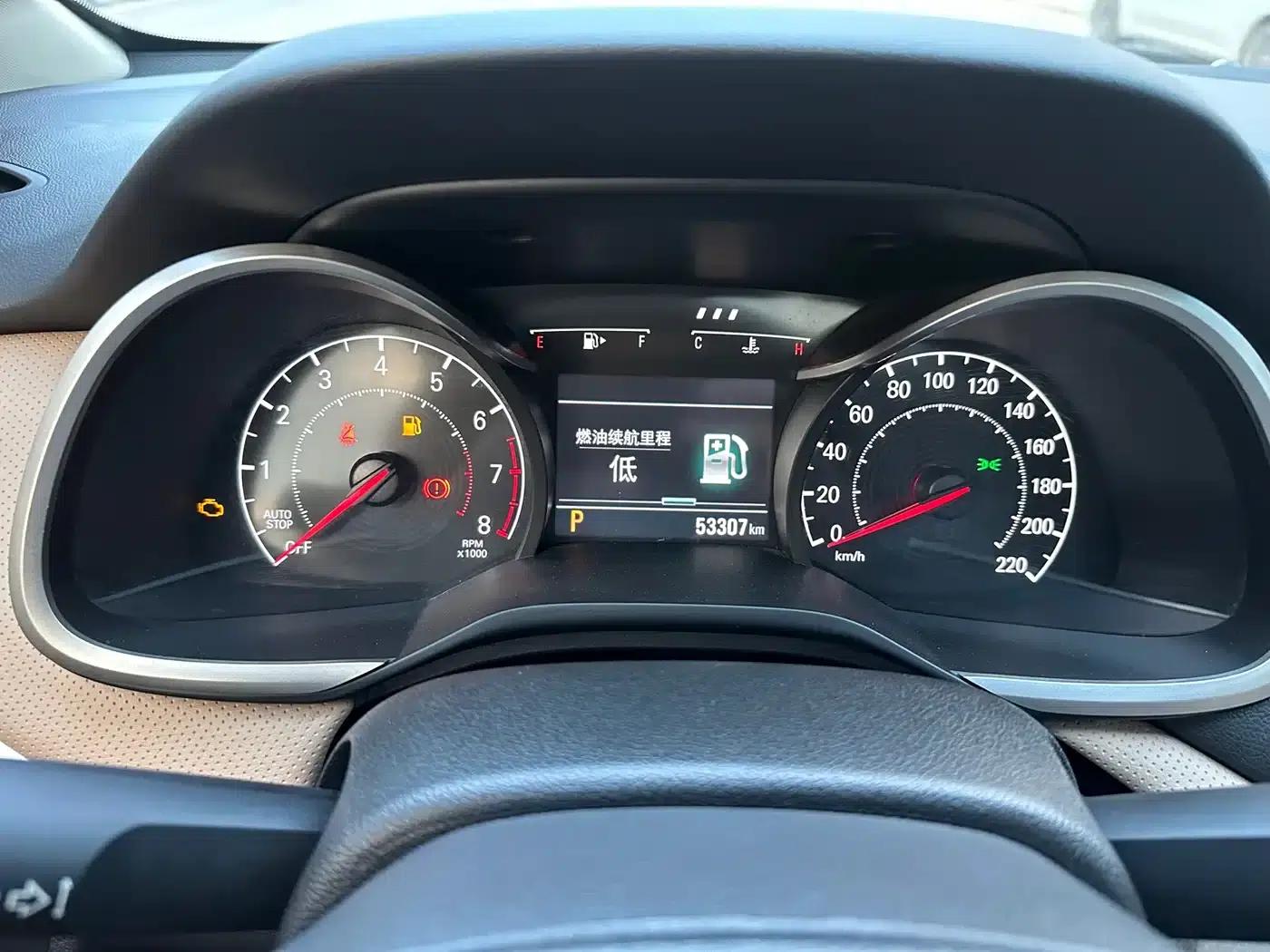Chevrolet Cruze 2022 320 Automatic Enjoy Sunroof Edition — миниатюра 24