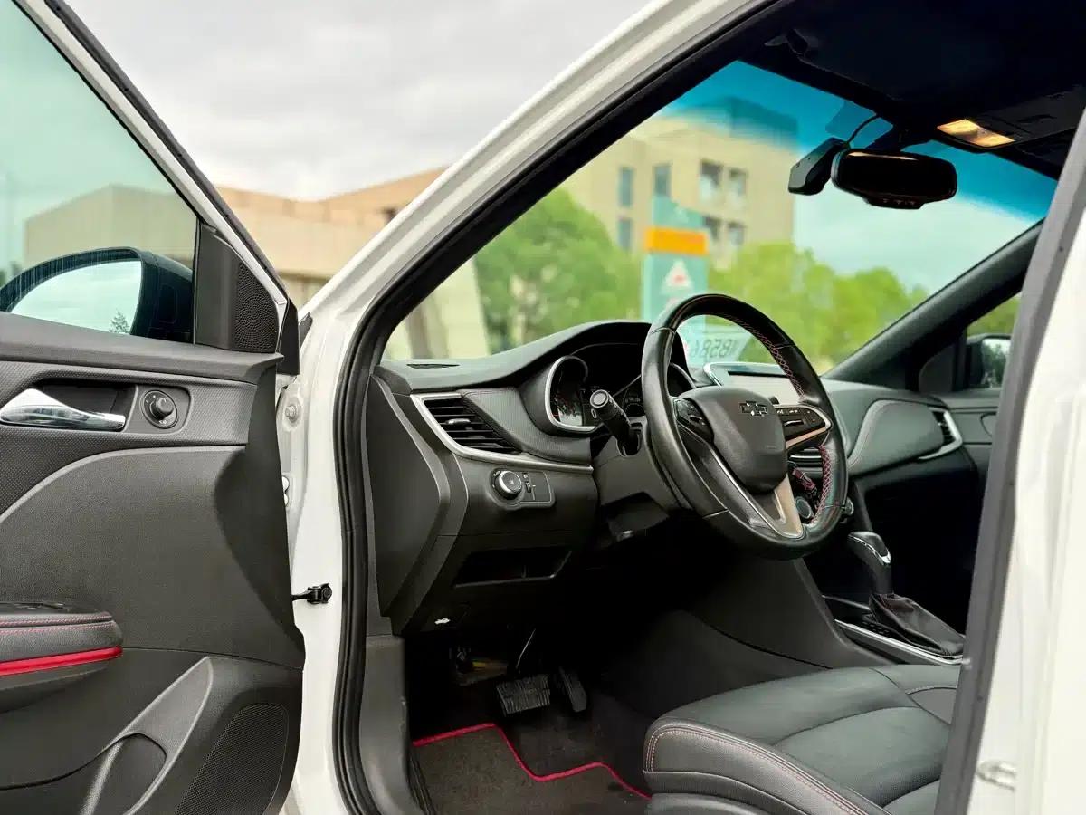 Chevrolet Cruze 2019 RS 330T Automatic Enjoyable Edition (China VI Emission Standard) — миниатюра 4