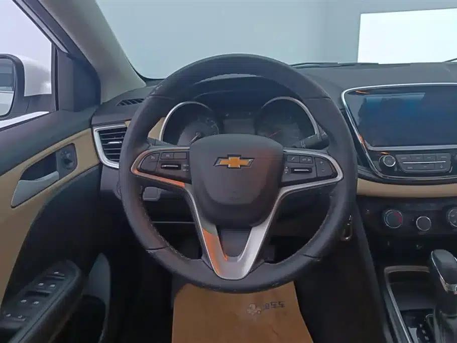 Chevrolet Cruze 2022 320 Automatic Enjoy Sunroof Edition — миниатюра 15