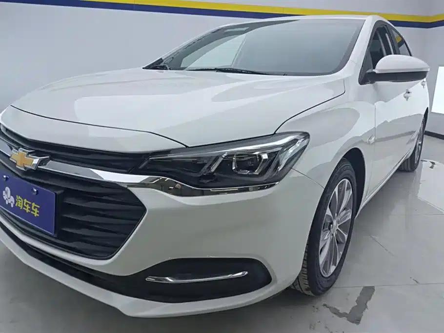 Chevrolet Cruze 2022 320 Automatic Enjoy Sunroof Edition — миниатюра 5
