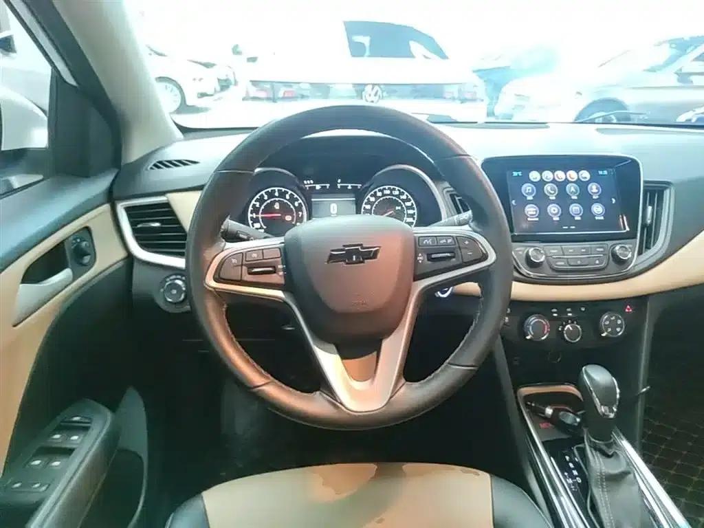 Chevrolet Cruze 2020 320 Automatic Comfort Edition — миниатюра 11