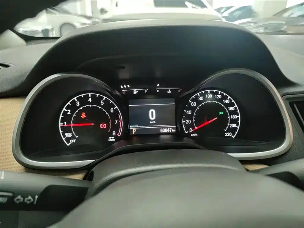 Chevrolet Cruze 2020 320 Automatic Comfort Edition — миниатюра 12