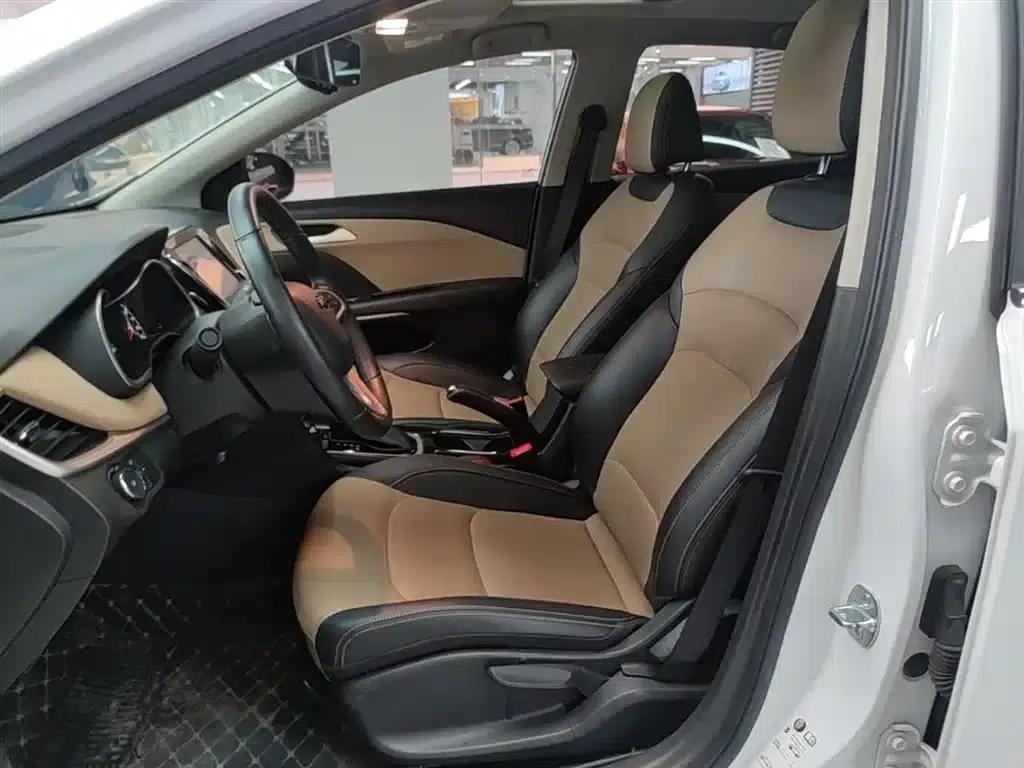 Chevrolet Cruze 2020 320 Automatic Comfort Edition — миниатюра 15