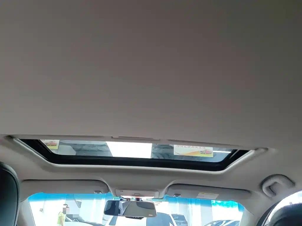 Chevrolet Cruze 2020 320 Automatic Comfort Edition — миниатюра 18