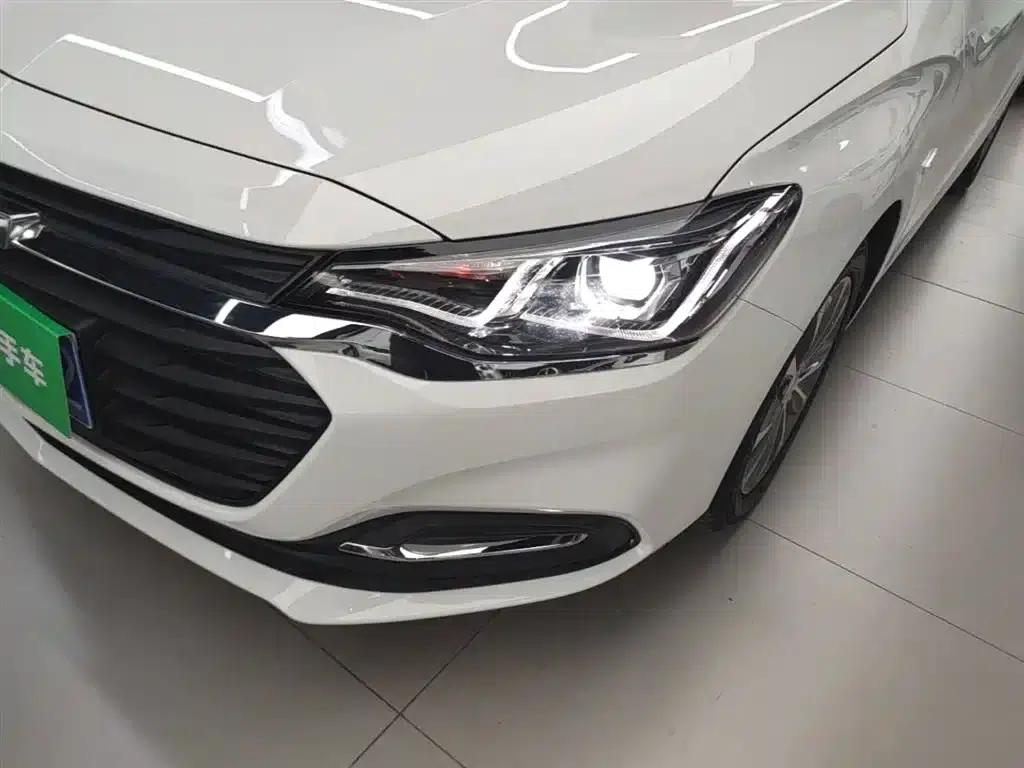Chevrolet Cruze 2020 320 Automatic Comfort Edition — миниатюра 24