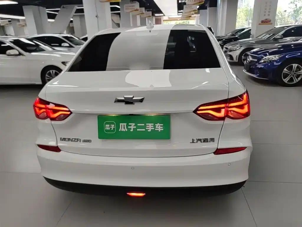 Chevrolet Cruze 2020 320 Automatic Comfort Edition — миниатюра 6