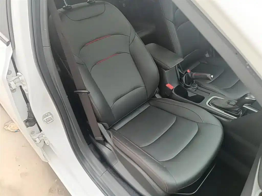 Chevrolet Cruze 2019 RS 330T Automatic Comfort Edition (China VI Emission Standard) — миниатюра 25