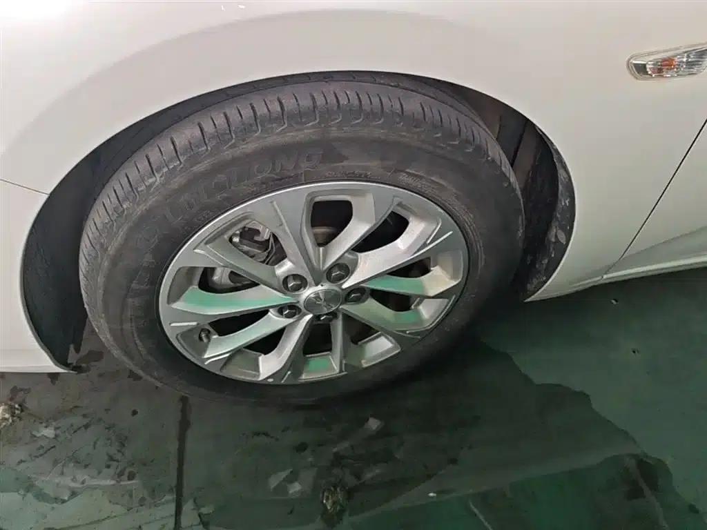 Chevrolet Cruze 2024 1.5L Dual-Clutch Enjoy Edition — миниатюра 25