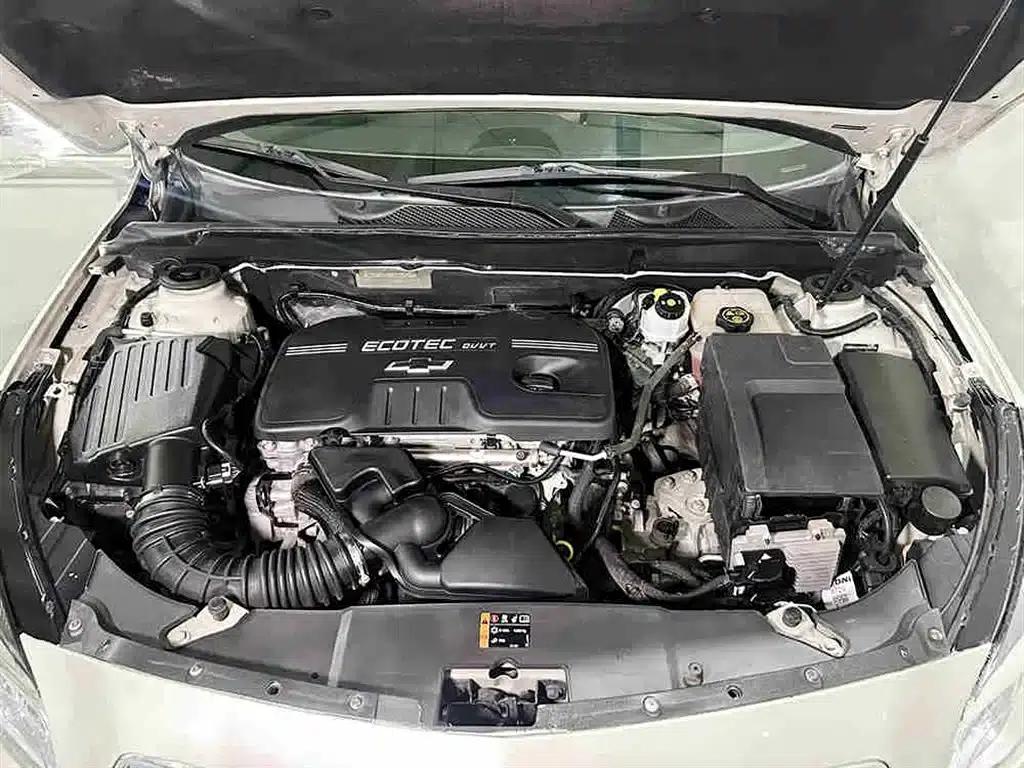 2014 Chevrolet Malibu 2.0L Automatic Luxury Edition — миниатюра 8
