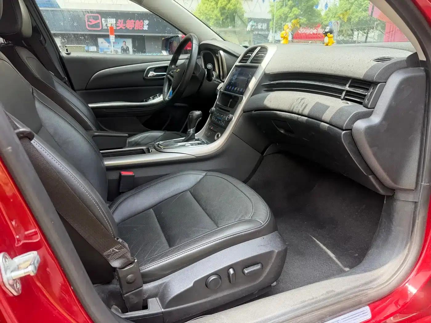 2014 Chevrolet Malibu 2.4L Automatic Flagship Edition — миниатюра 16