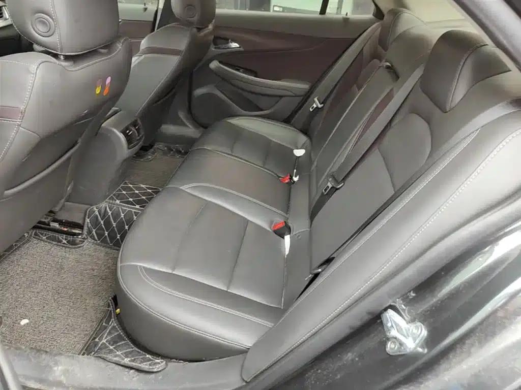 2018 Chevrolet Malibu 530T Automatic Fashion Edition — миниатюра 17