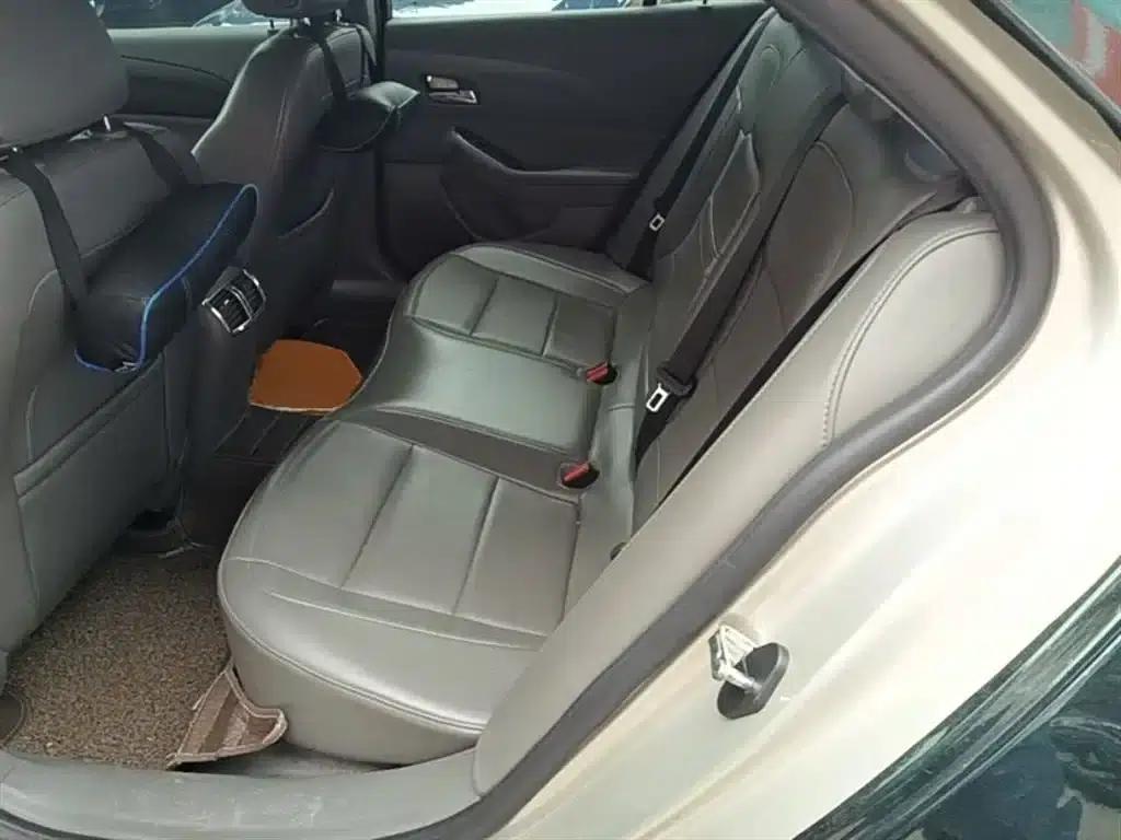 2014 Chevrolet Malibu 2.0L Automatic Luxury Edition — миниатюра 17