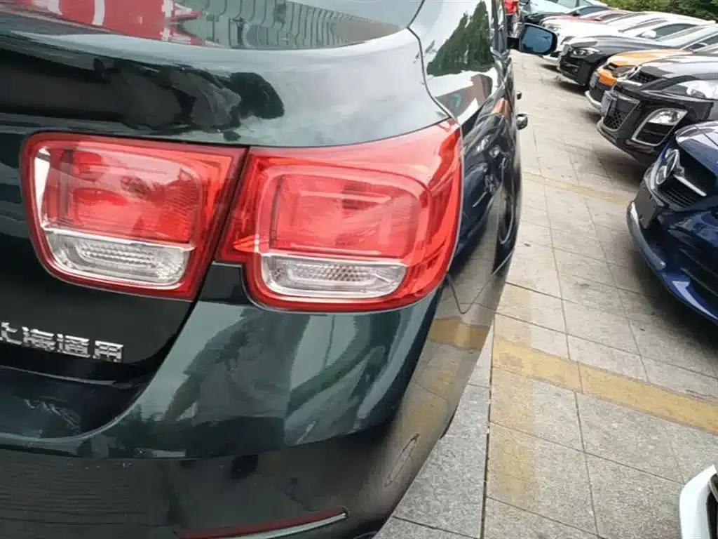 2014 Chevrolet Malibu 2.0L Automatic Luxury Edition — миниатюра 8