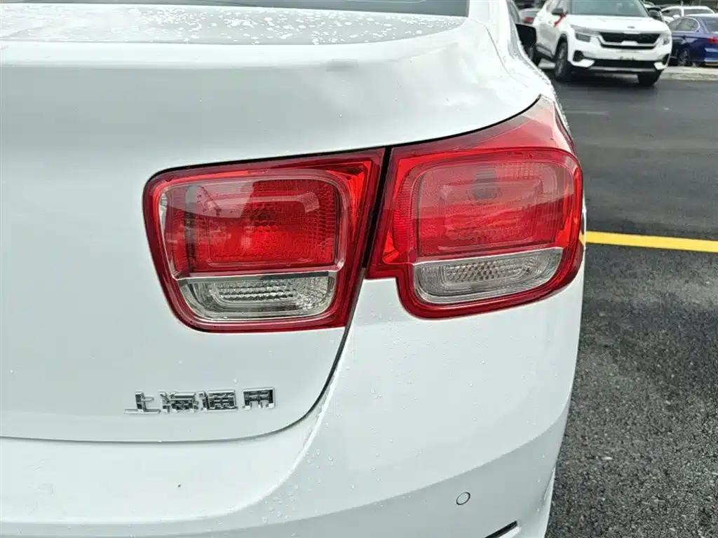 2014 Chevrolet Malibu 1.6T Automatic Comfort Edition — миниатюра 24