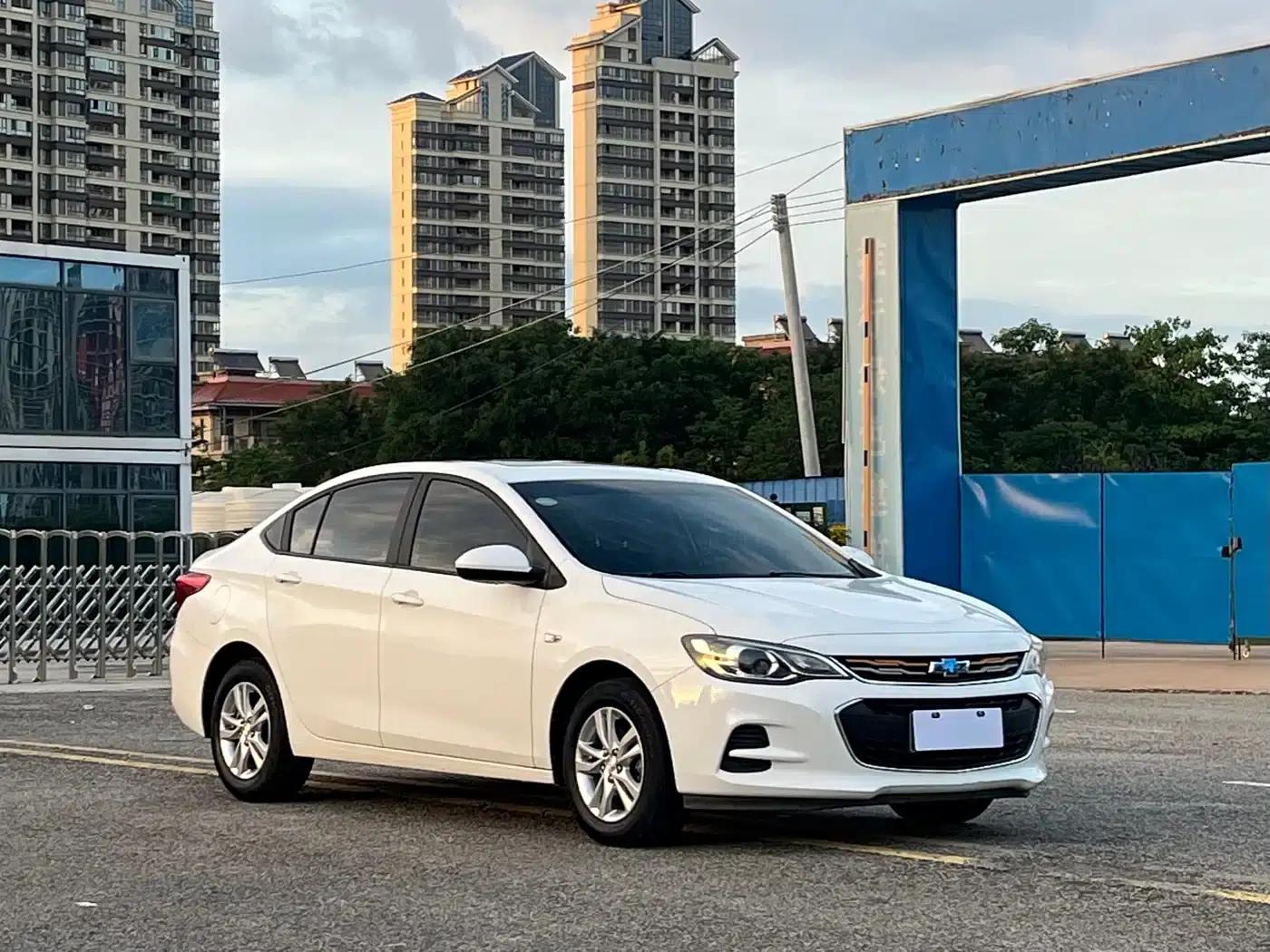 Chevrolet Cruze 2019 320 Automatic Comfort Edition — миниатюра 3
