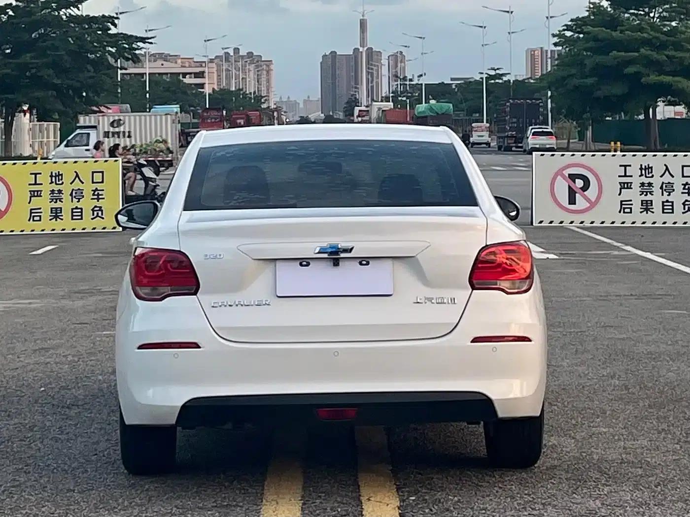 Chevrolet Cruze 2019 320 Automatic Comfort Edition — миниатюра 8