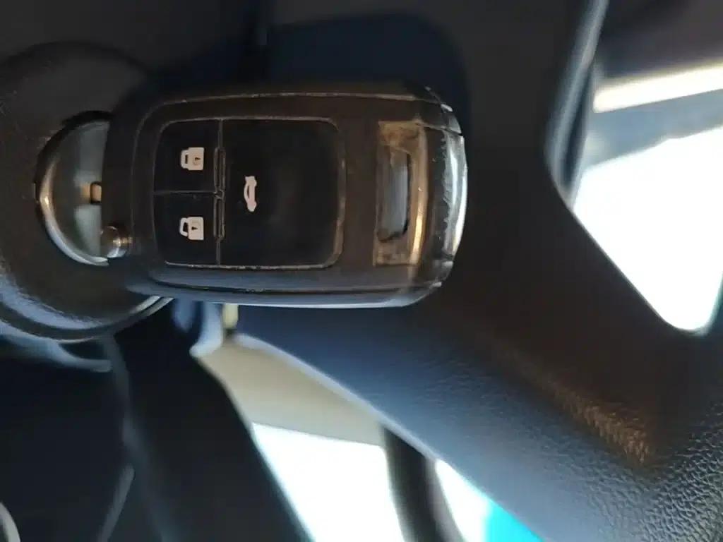 Chevrolet Cruze 2018 320 Manual Comfort Edition — миниатюра 9