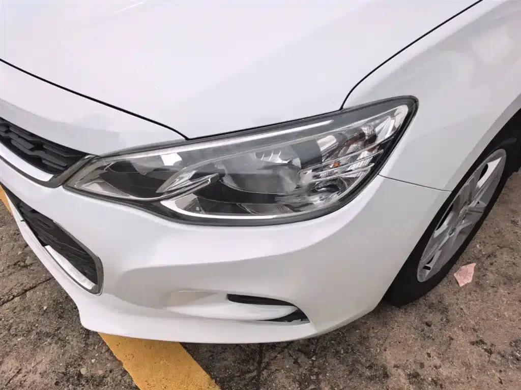 Chevrolet Cruze 2019 320 Automatic Sunroof Edition — миниатюра 24