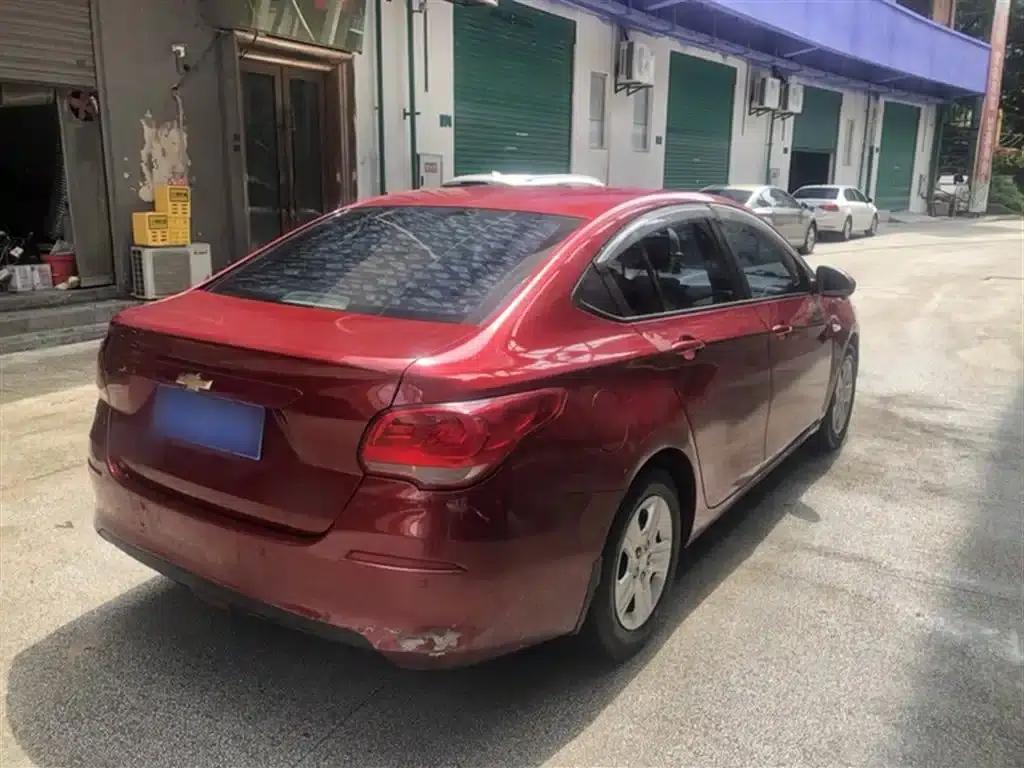 Chevrolet Cruze 2016 1.5L Automatic Enjoy Edition — миниатюра 8