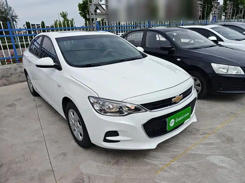 Chevrolet Cruze 2018 320 Automatic Sunroof Edition — миниатюра 4