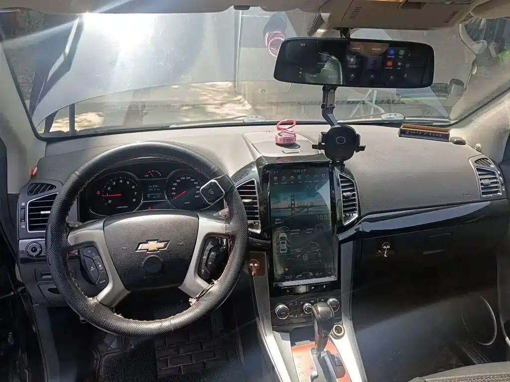 2015 Chevrolet Captiva 2.4L 4WD Flagship Edition 7-Seater — миниатюра 13