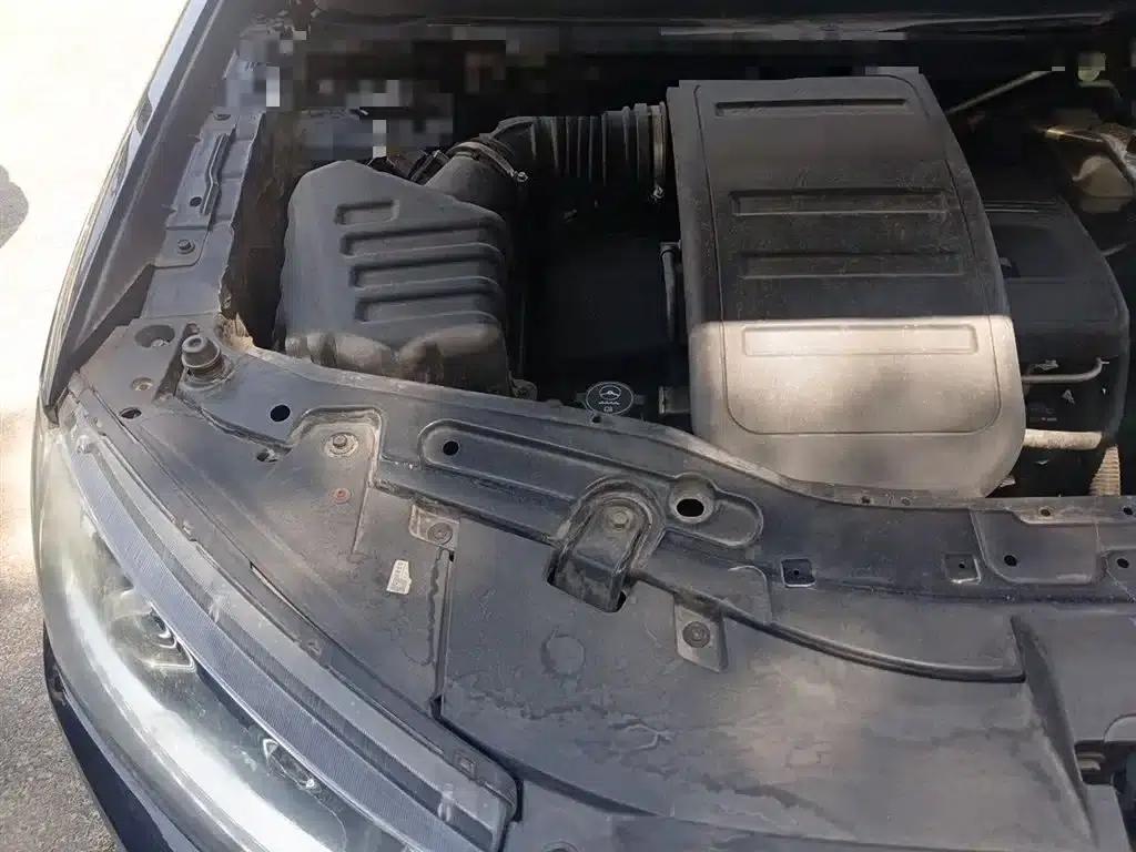 2015 Chevrolet Captiva 2.4L 4WD Flagship Edition 7-Seater — миниатюра 21