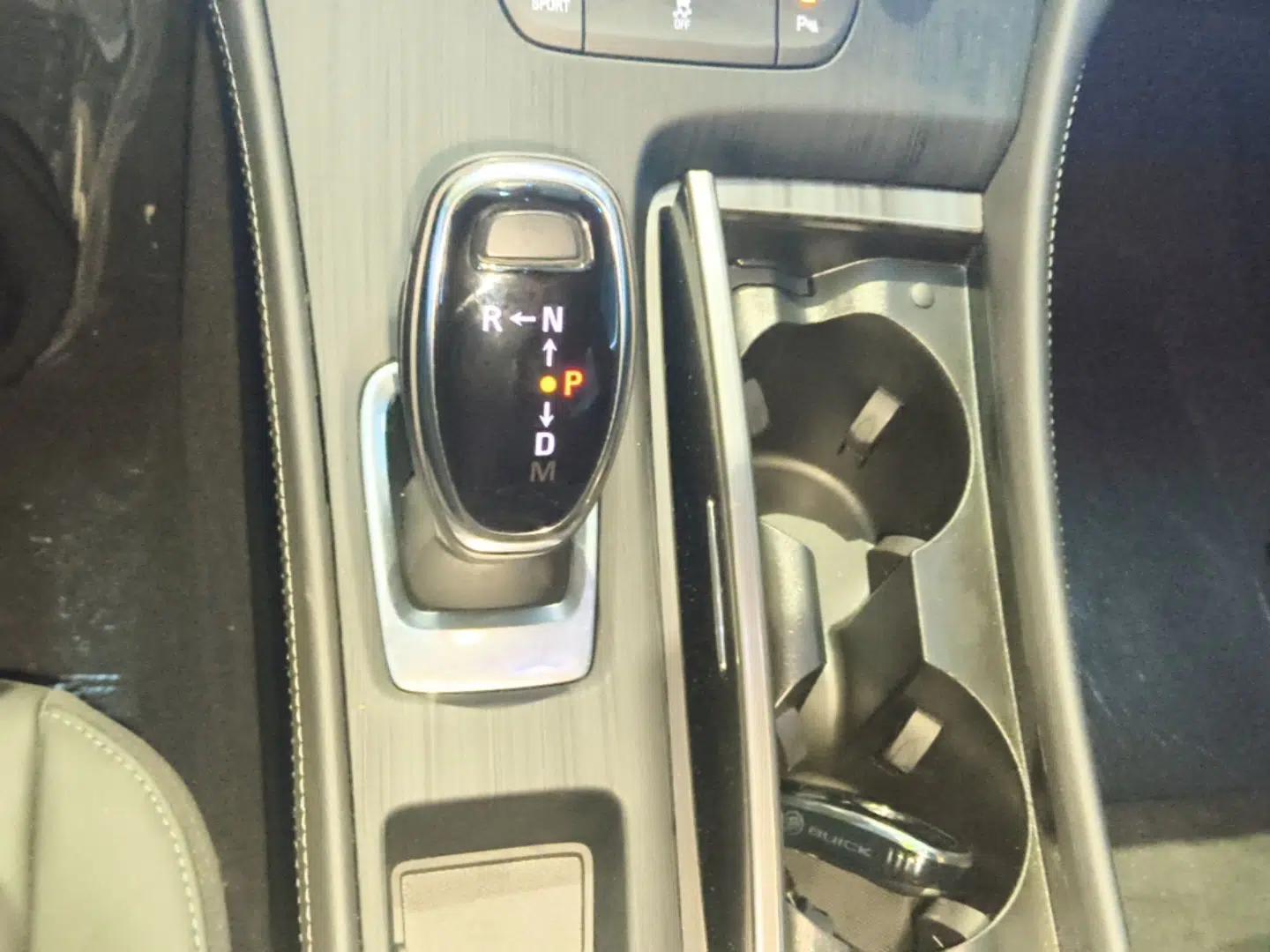 Buick LaCrosse 2022 652T Luxury Version — миниатюра 17