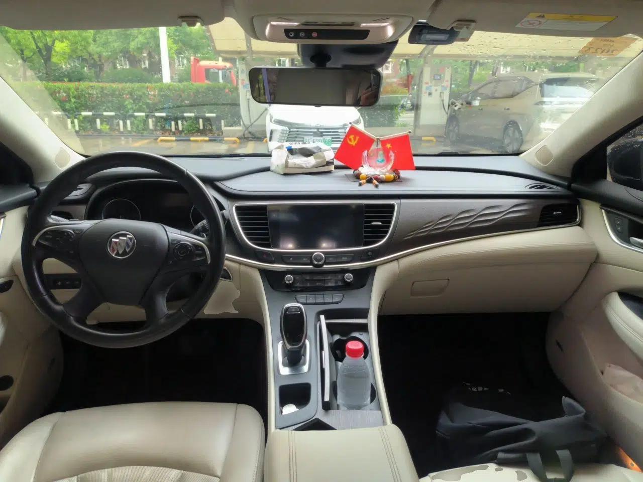 Buick LaCrosse 2021 Avenir Aivia Flagship Model — миниатюра 10