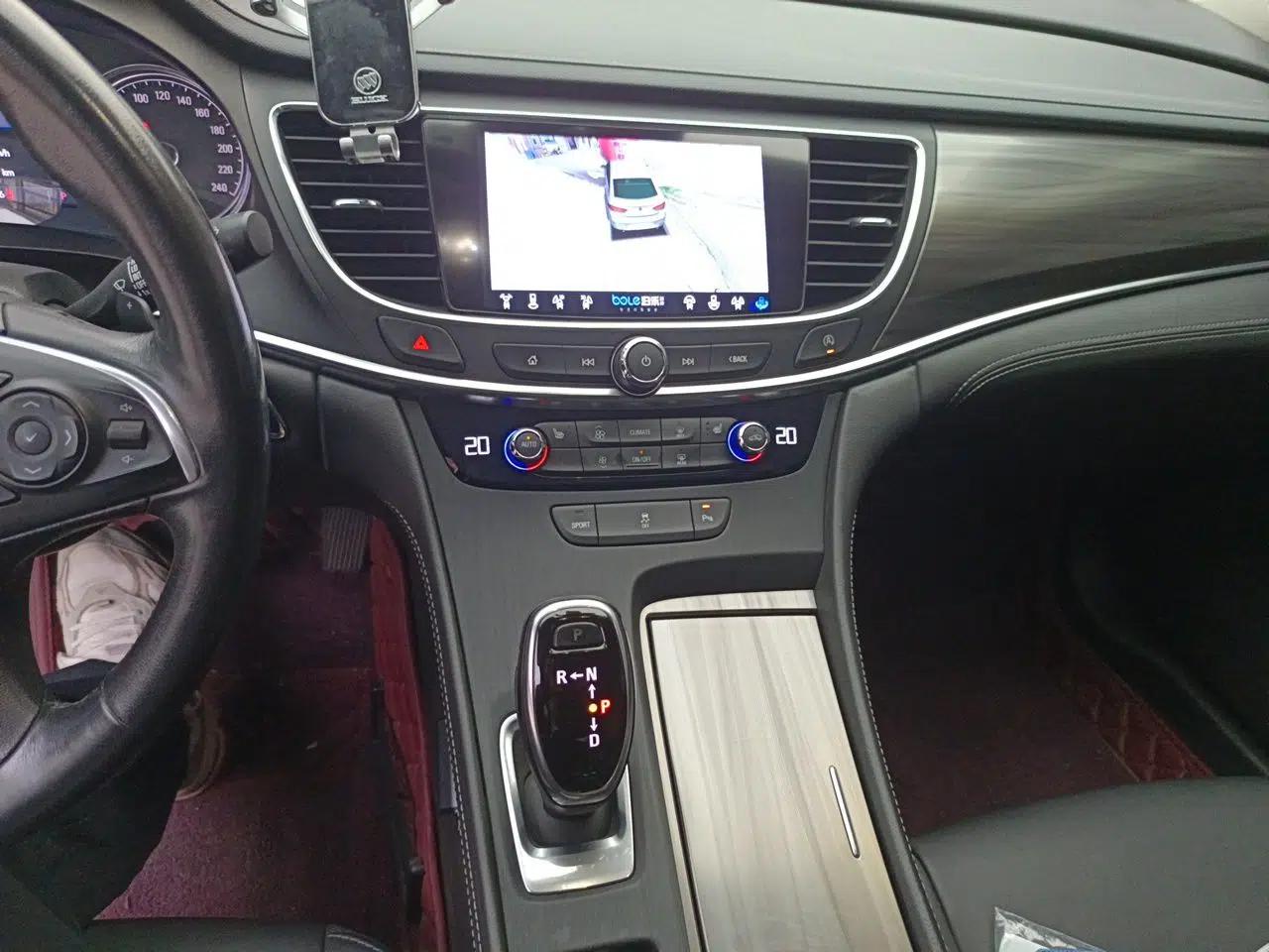 Buick LaCrosse 2021 652T Luxury Model — миниатюра 14