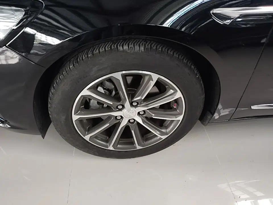 Buick LaCrosse 2019 28T Luxury Version — миниатюра 8