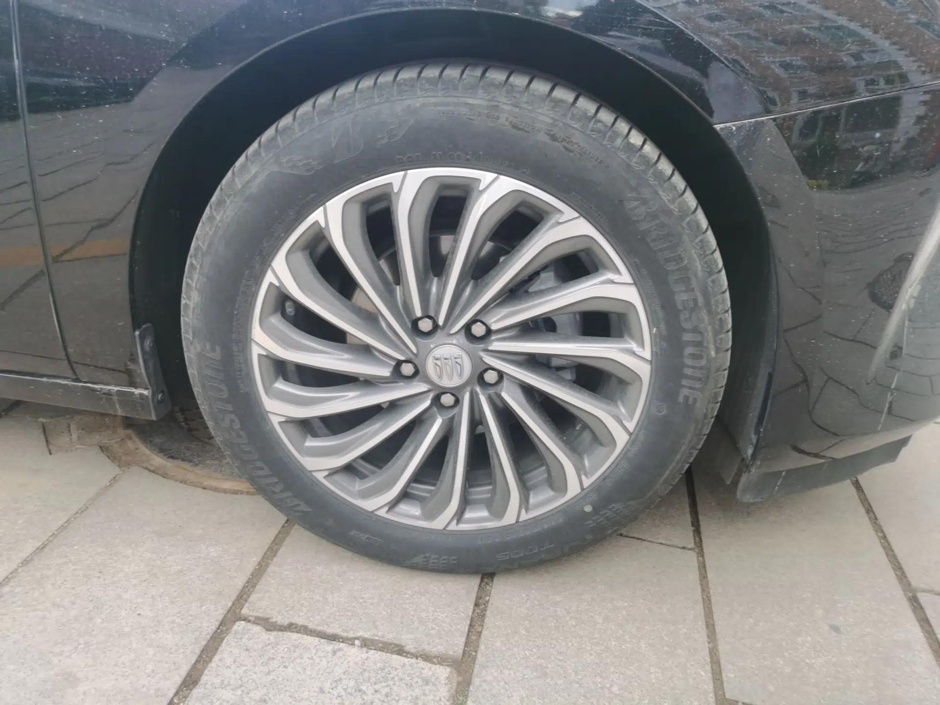 Buick LaCrosse 2023 28T Prestige Edition — миниатюра 8