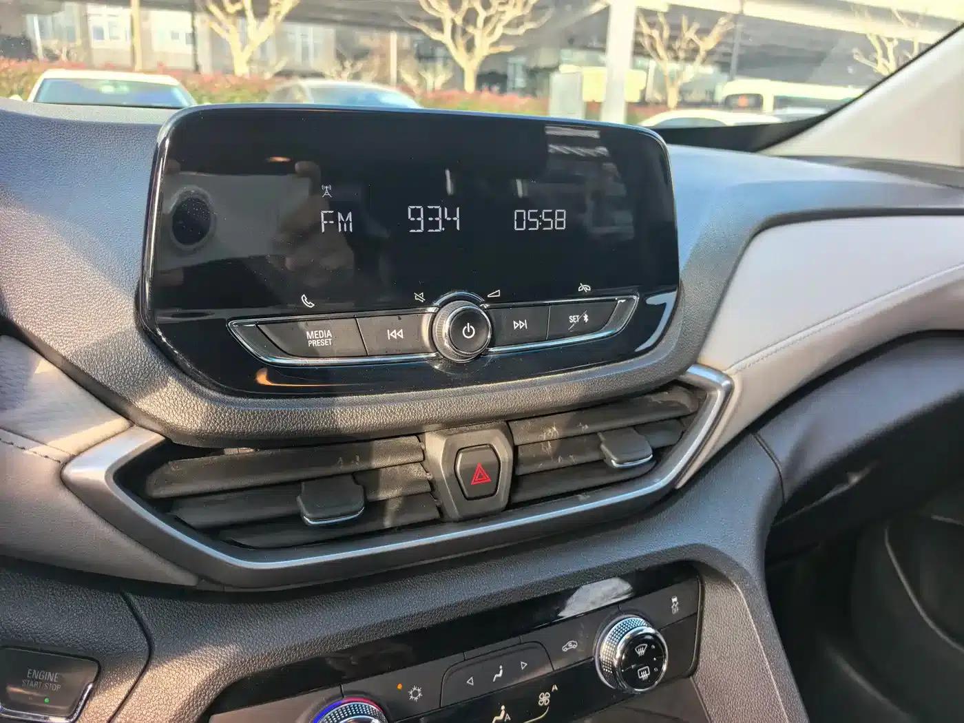 2019 Chevrolet Orlando 530T Automatic Enjoy Edition (5+2 models) China VI Emission Standard — миниатюра 25