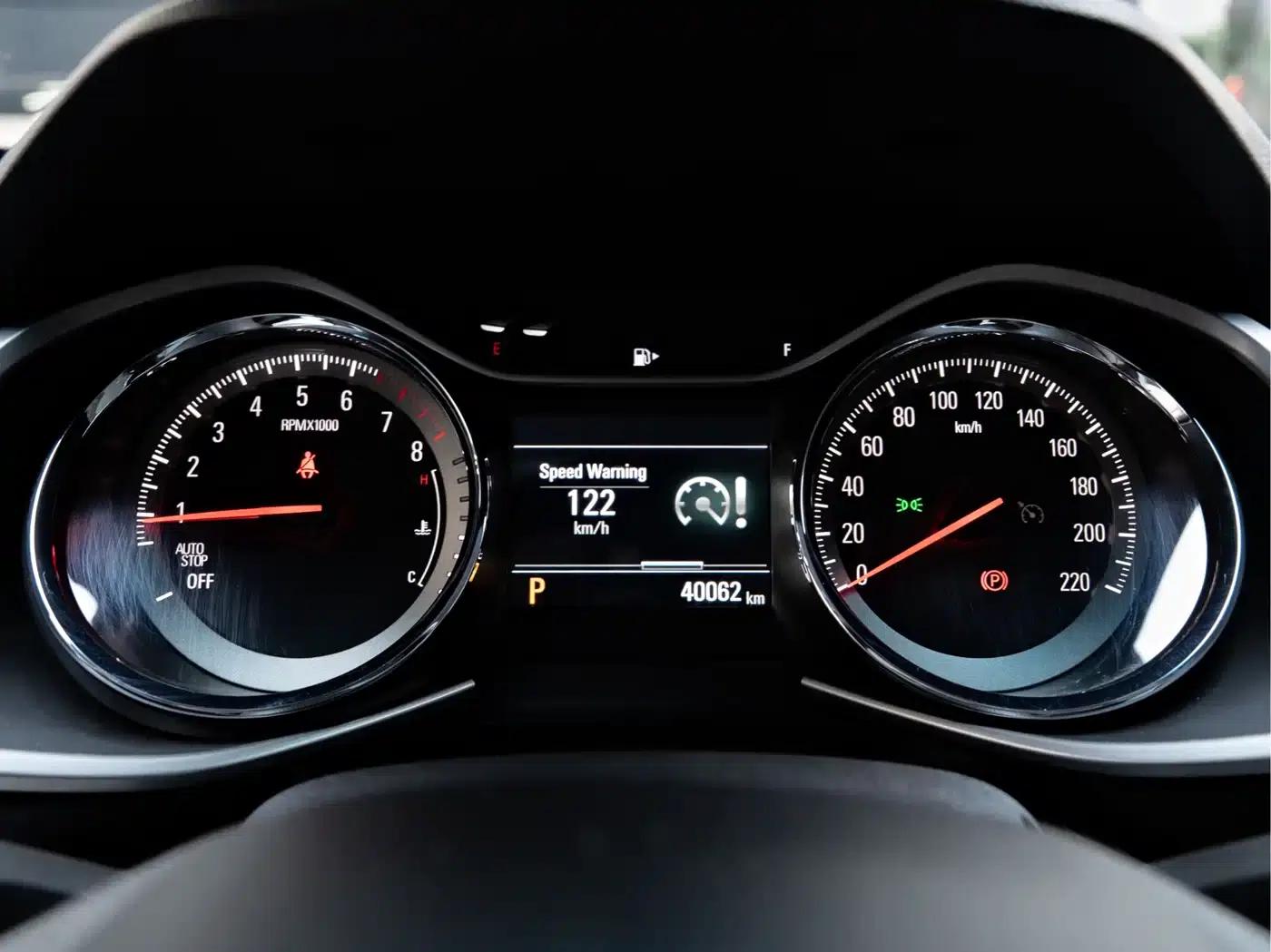 2020 Chevrolet Orlando Mild Hybrid Redline 530T Automatic Premium Edition (5+2 models) — миниатюра 3