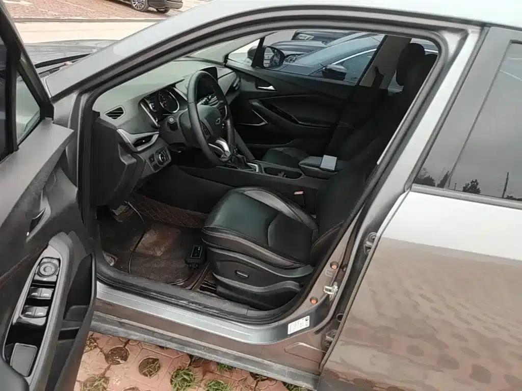 2019 Chevrolet Orlando Redline 530T Automatic Luxury Edition (5+2 models) China VI Emission Standard — миниатюра 15