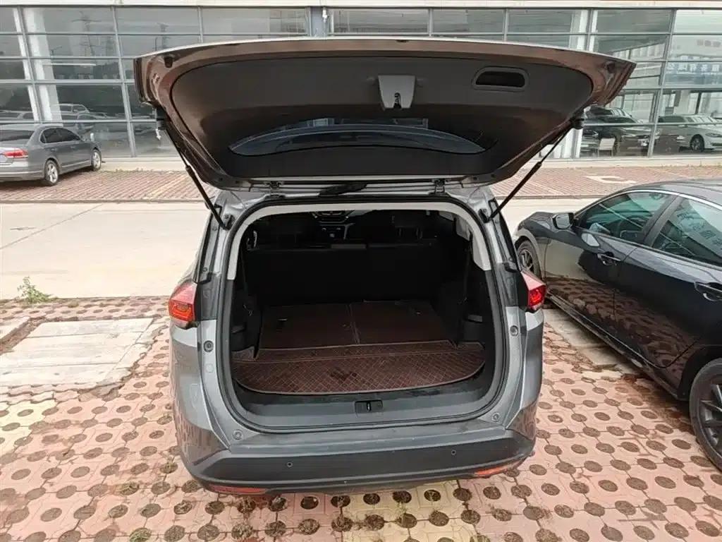 2019 Chevrolet Orlando Redline 530T Automatic Luxury Edition (5+2 models) China VI Emission Standard — миниатюра 19