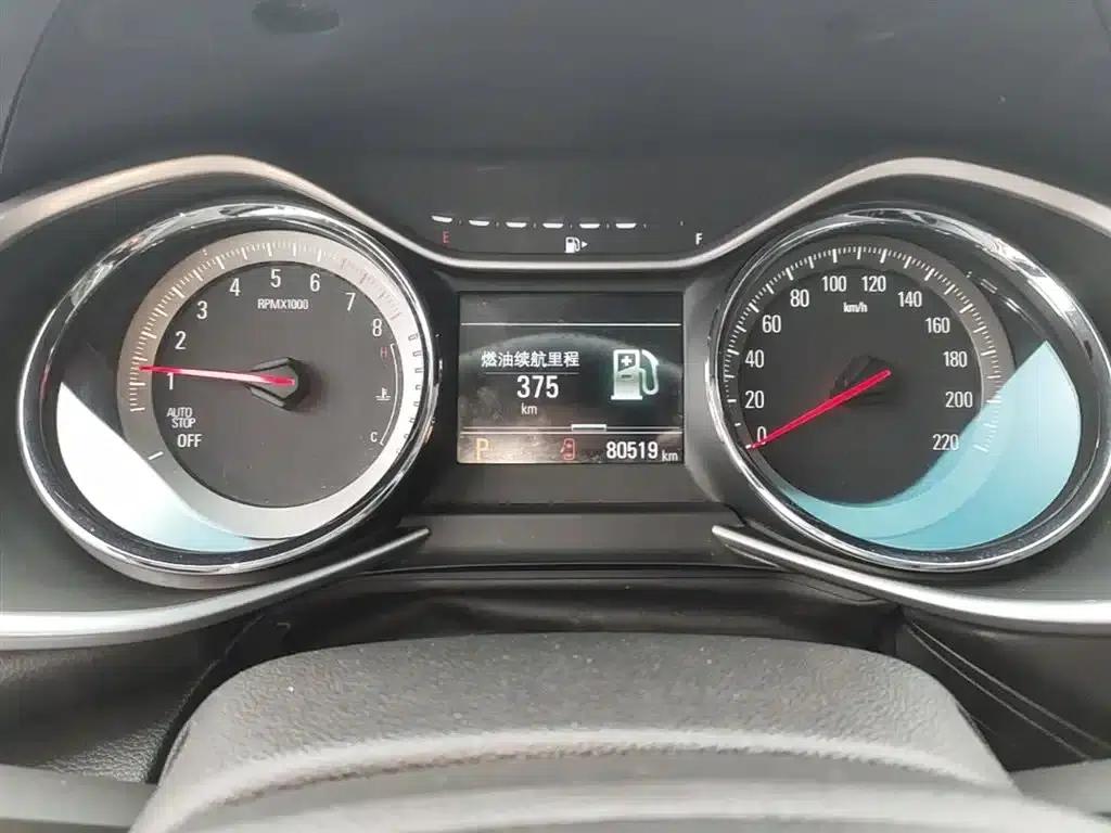 2020 Chevrolet Orlando Mild Hybrid Redline 530T Automatic Luxury Edition (5+2 models) — миниатюра 12