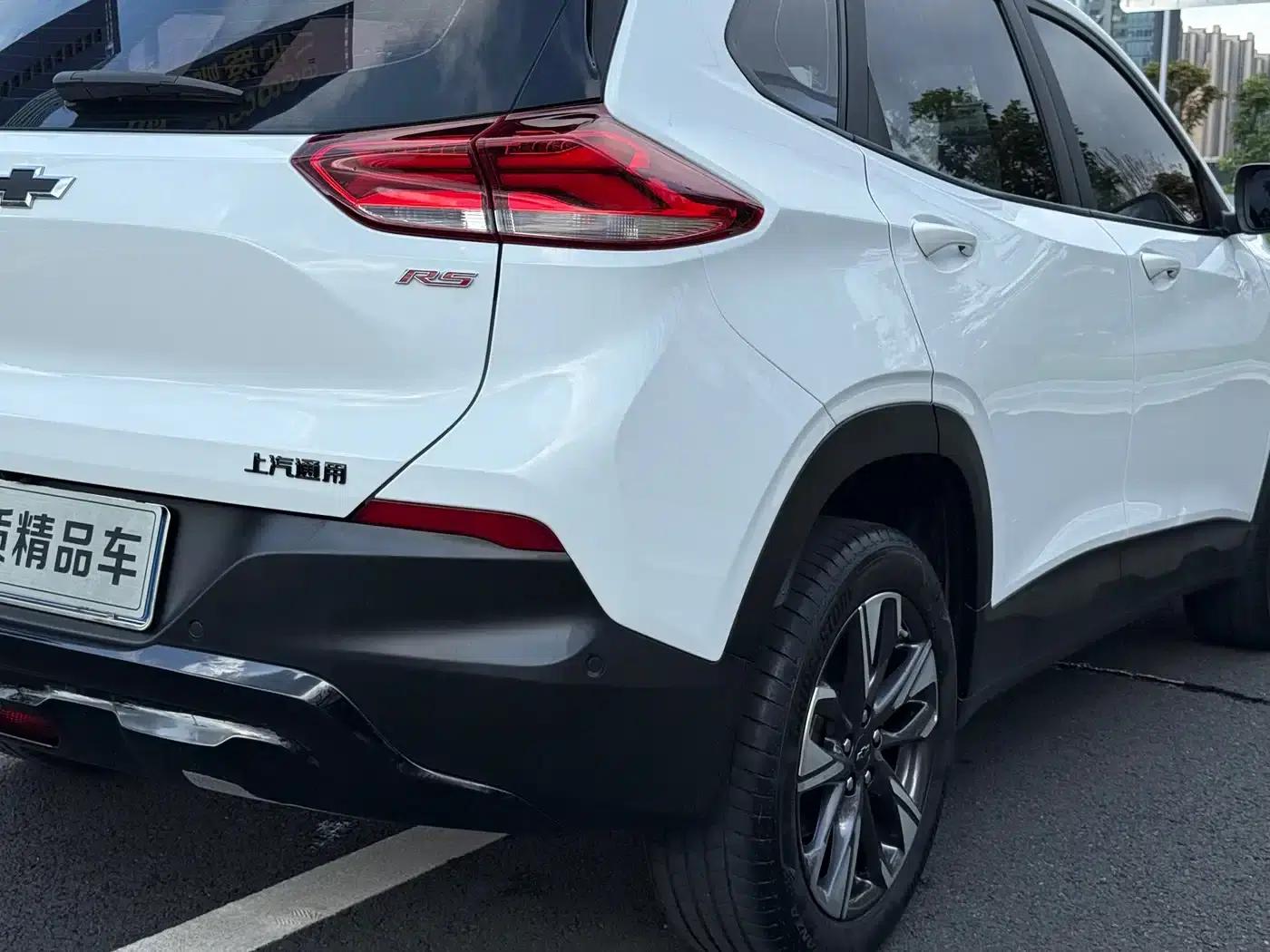 Chevrolet Trax 2023 RS 1.5T CVT — миниатюра 26