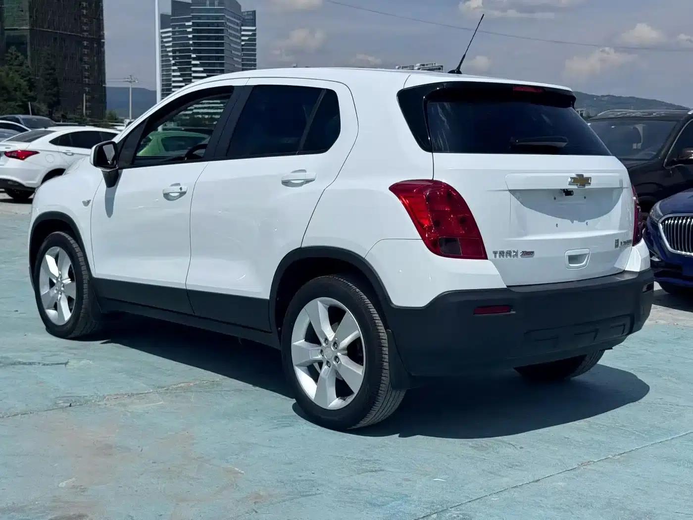 Chevrolet Trax 2014 1.4T Manual 2WD Comfort Model — миниатюра 4
