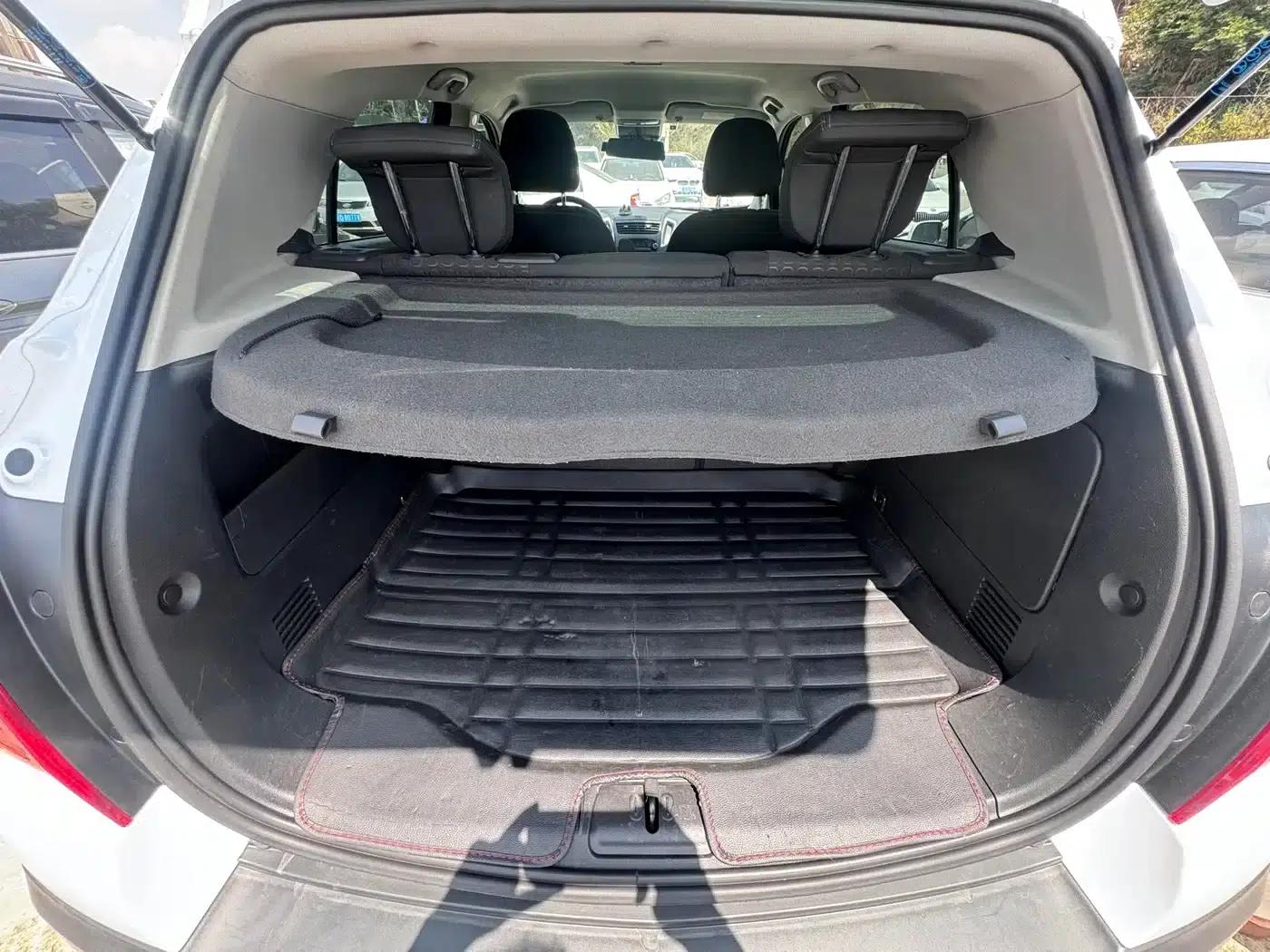 Chevrolet Trax 2014 1.4T Manual 2WD Comfort Model — миниатюра 10