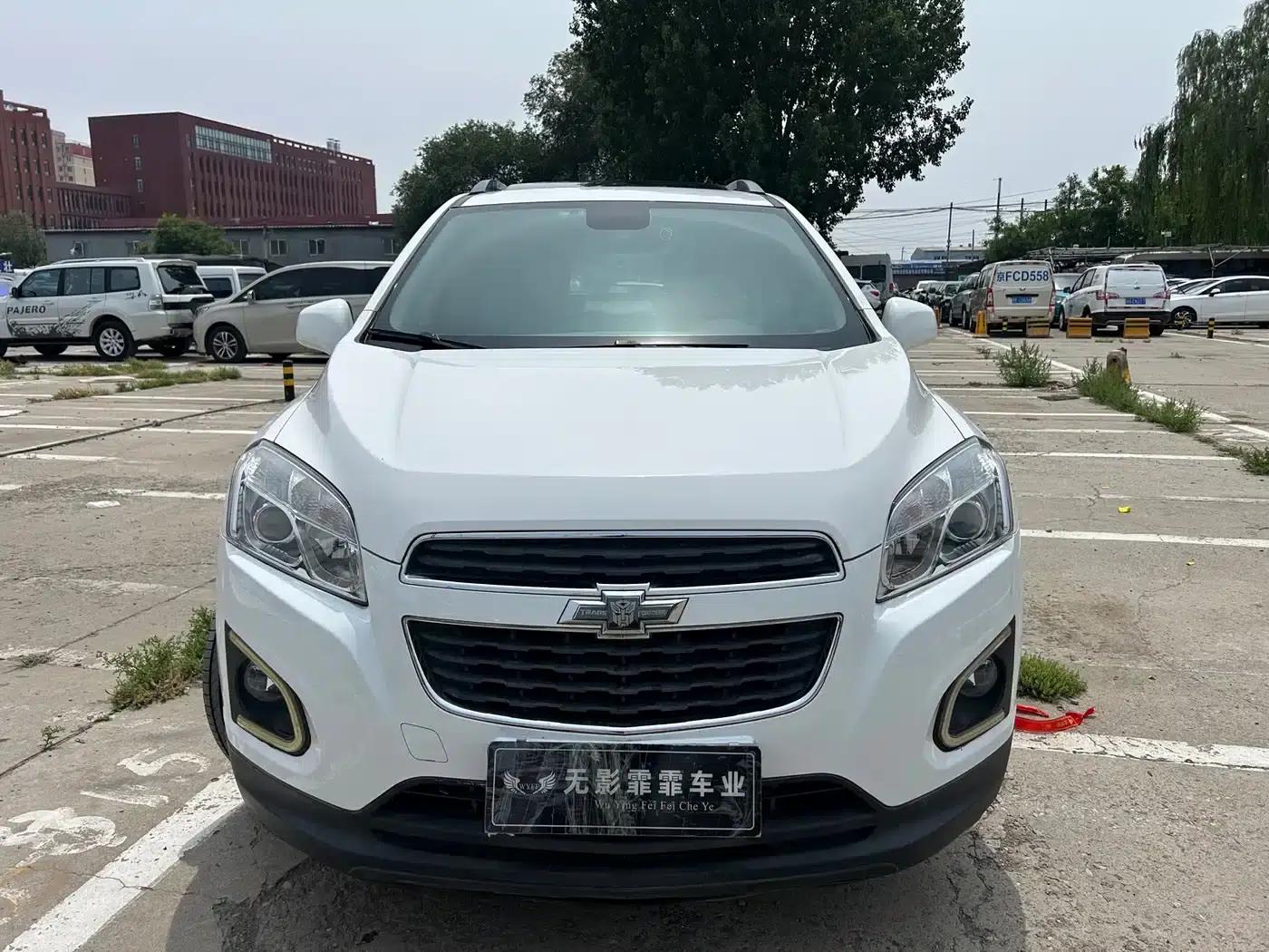 Chevrolet Trax 2016 1.4T Automatic 2WD Comfort Sunroof Edition — миниатюра 2