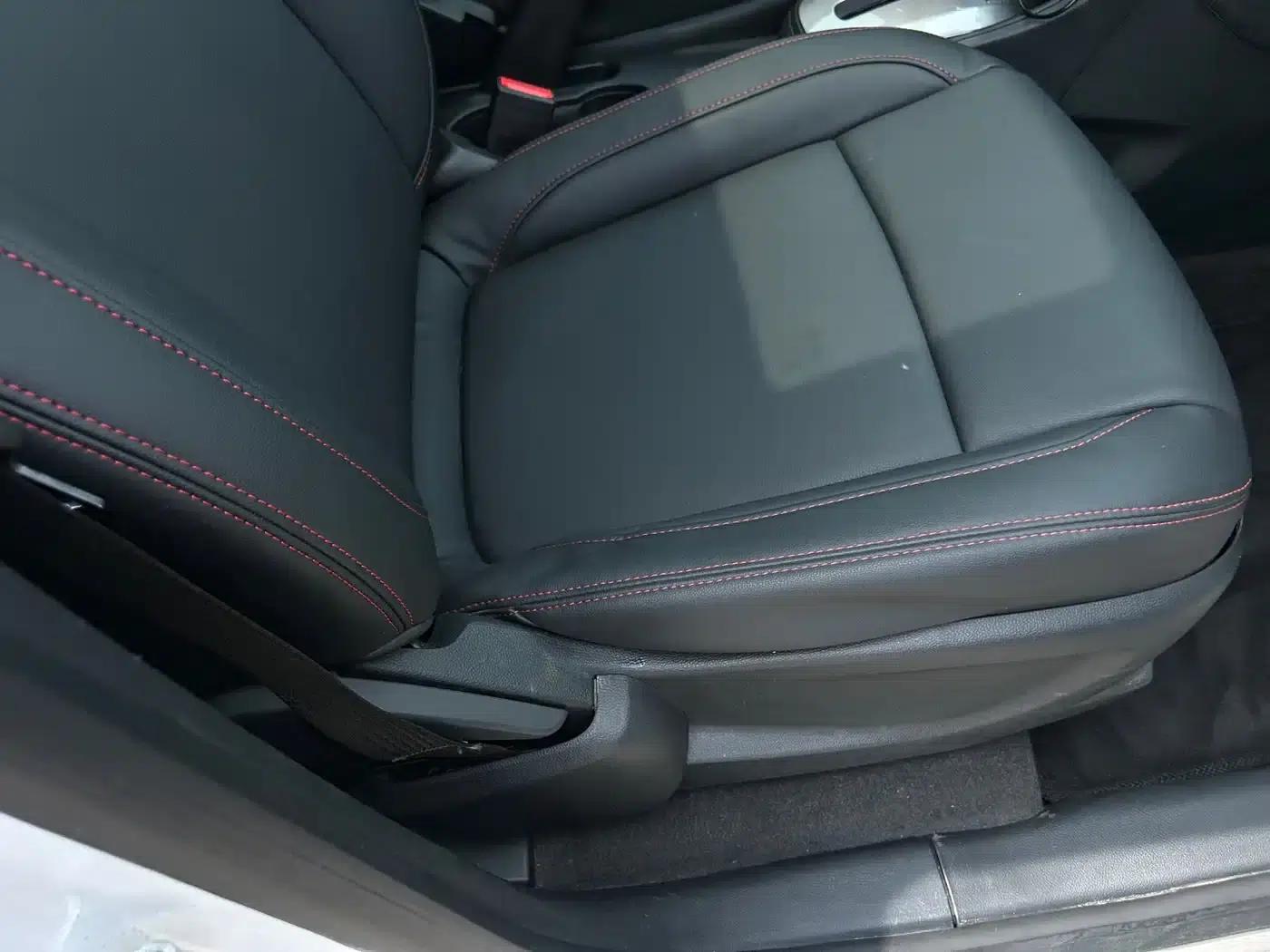 Chevrolet Trax 2016 1.4T Automatic 2WD Comfort Sunroof Edition — миниатюра 27