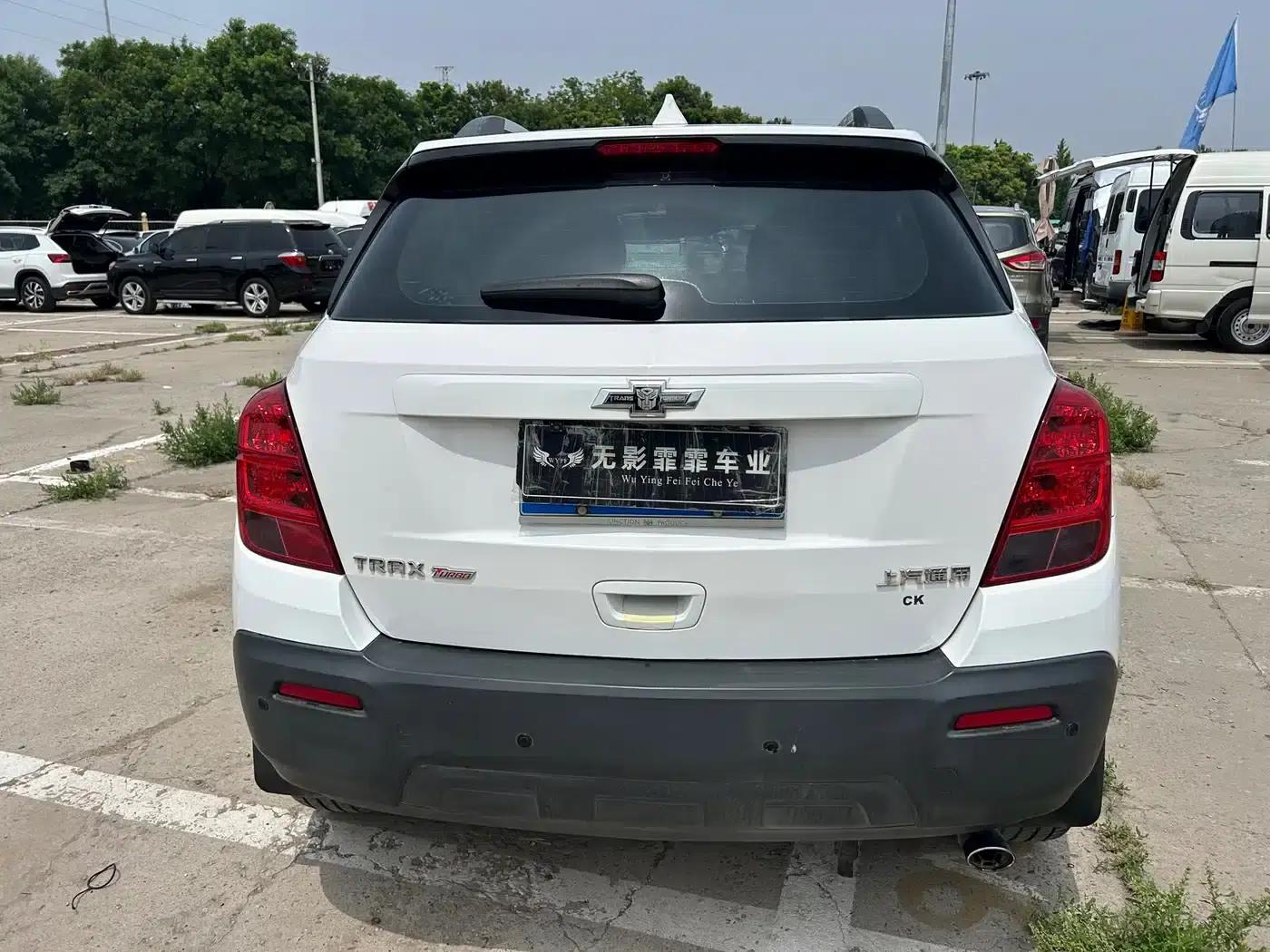 Chevrolet Trax 2016 1.4T Automatic 2WD Comfort Sunroof Edition — миниатюра 6