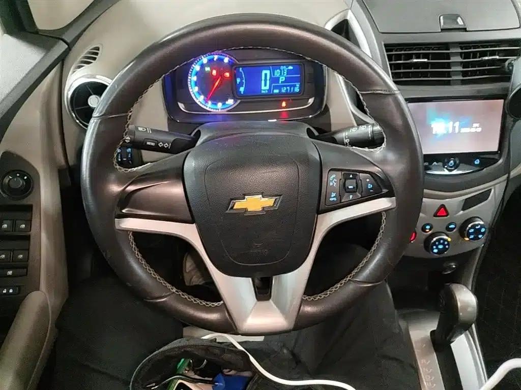 Chevrolet Trax 2014 1.4T Automatic 2WD Luxury — миниатюра 11
