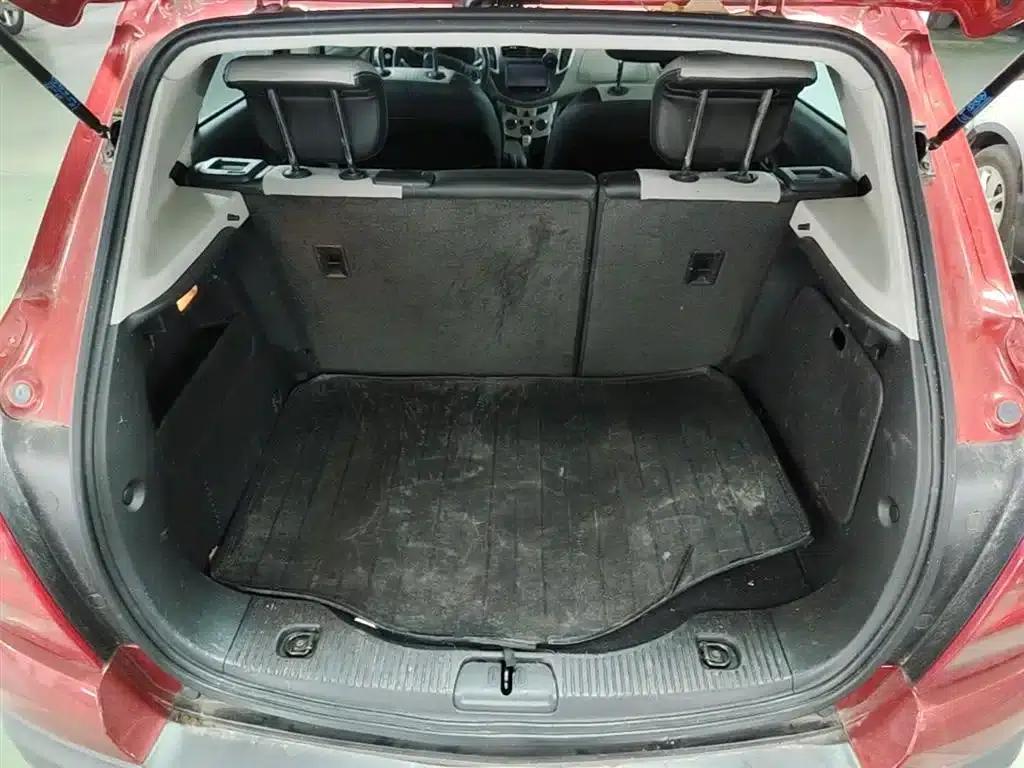 Chevrolet Trax 2014 1.4T Automatic 2WD Luxury — миниатюра 19