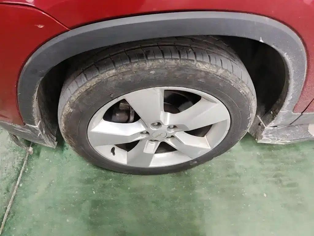 Chevrolet Trax 2014 1.4T Automatic 2WD Luxury — миниатюра 23
