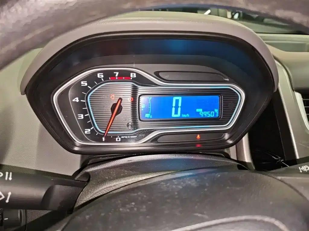 2014 Aveo Sedan 1.4SL MT Comfort Edition — миниатюра 12
