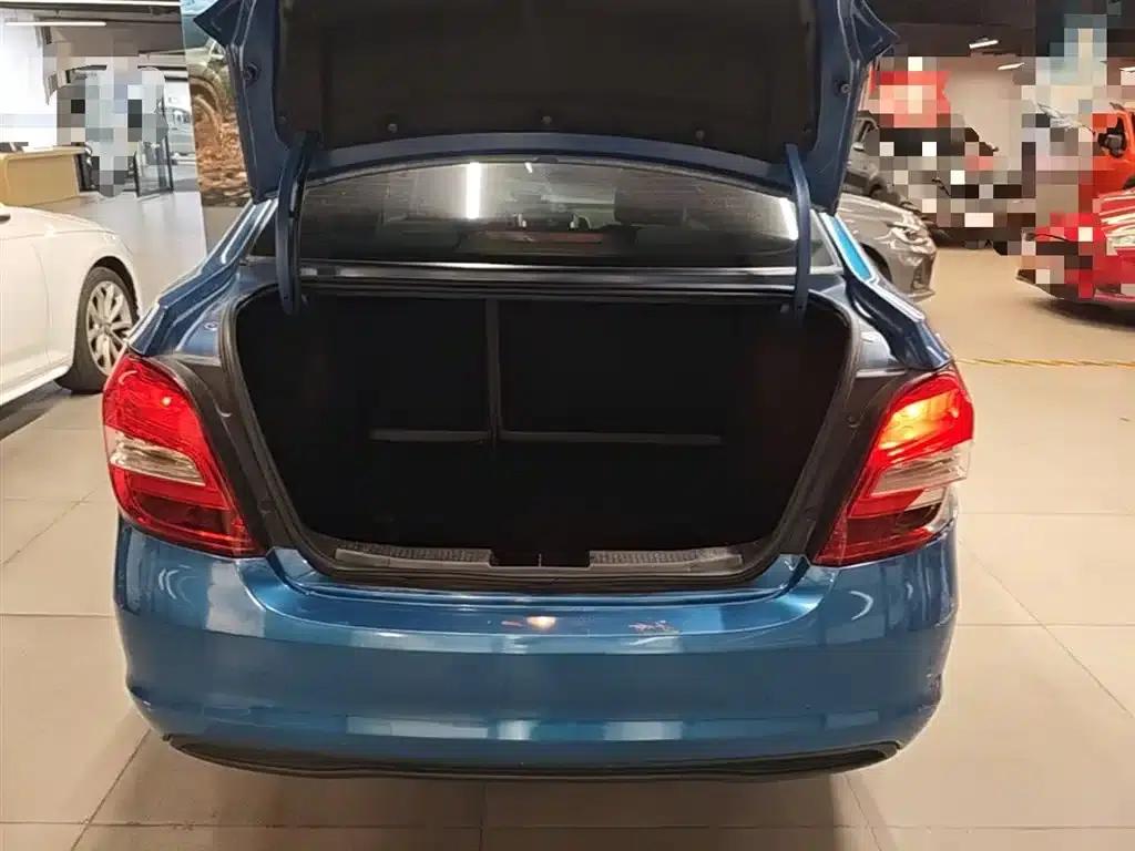 2014 Aveo Sedan 1.4SL MT Comfort Edition — миниатюра 19