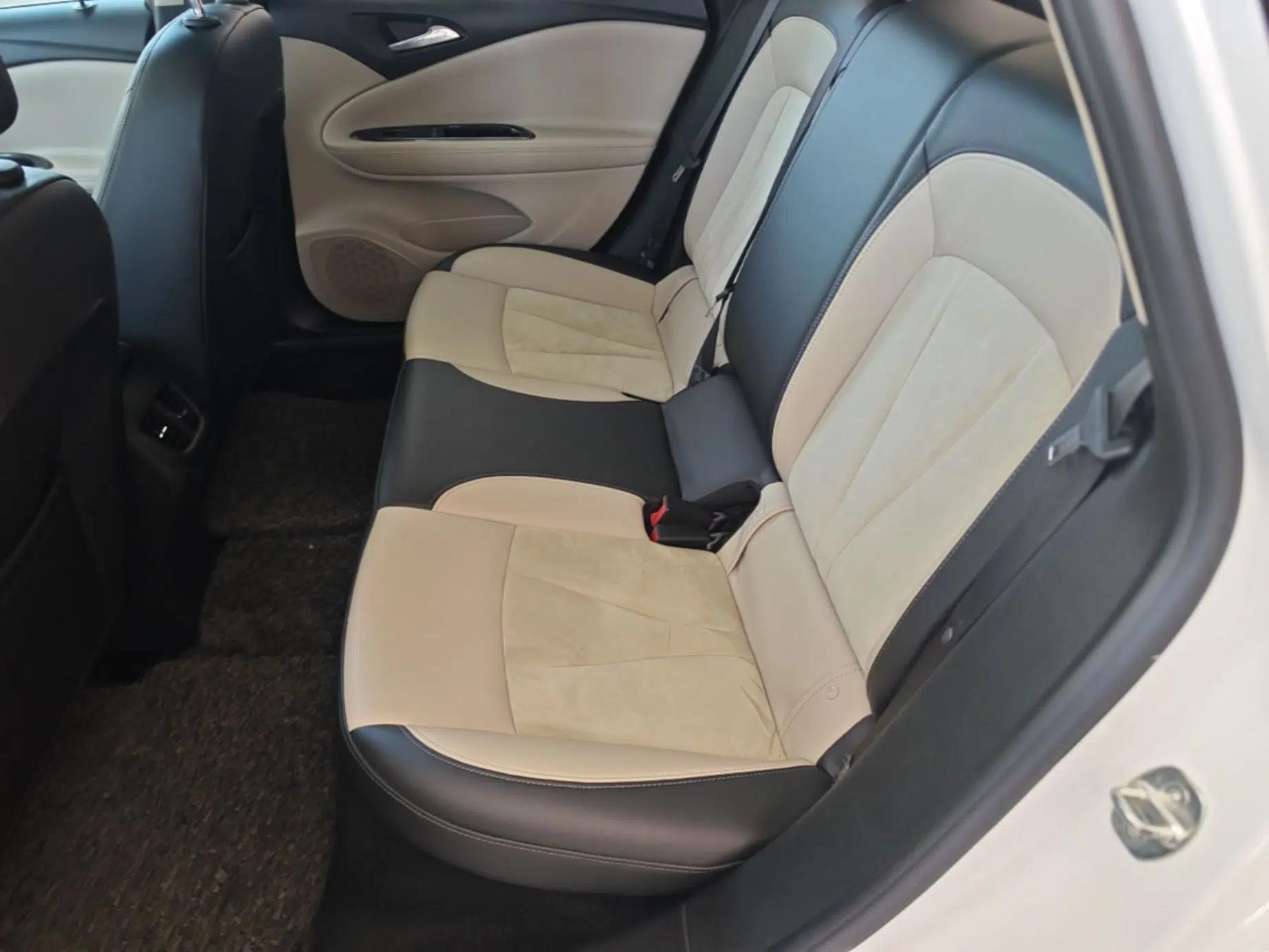 Buick Verano 2018 Sedan 15S Automatic Leading Model — миниатюра 20